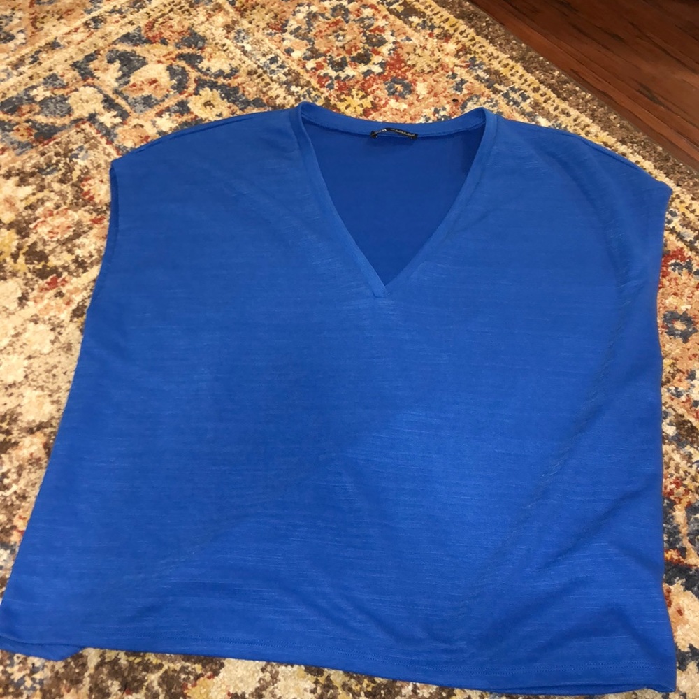 Zara too never worn